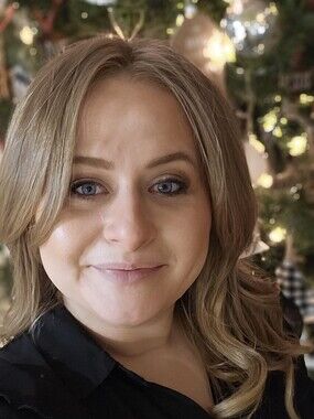 Meet your Posher, Cristen